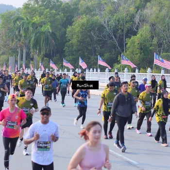 Runner Photo 7126903