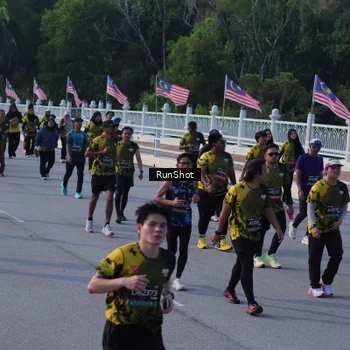 Runner Photo 7126920