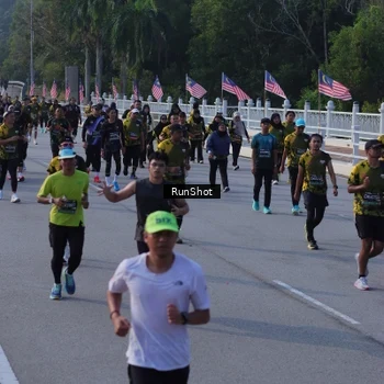 Runner Photo 7126927