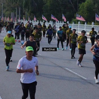 Runner Photo 7126928