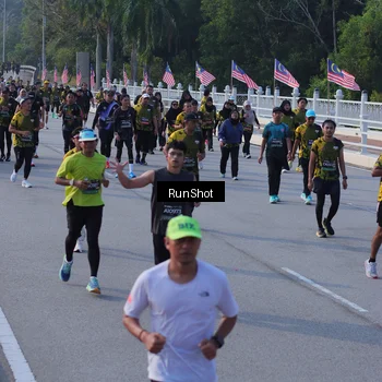 Runner Photo 7126932