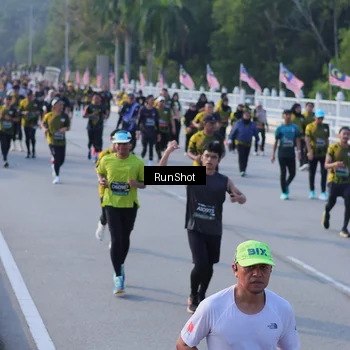 Runner Photo 7126933