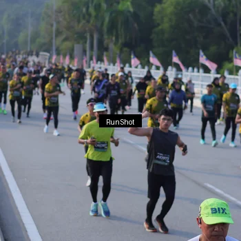 Runner Photo 7126935
