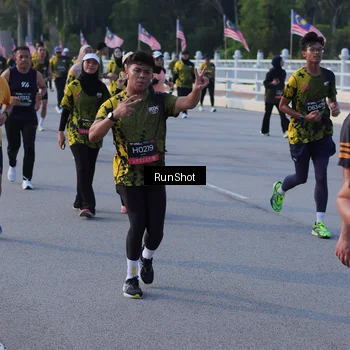 Runner Photo 7126938