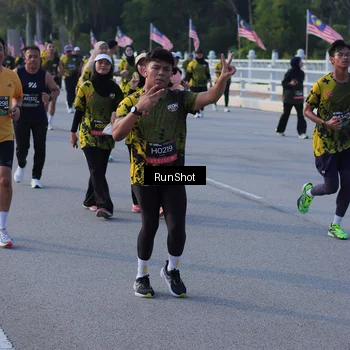 Runner Photo 7126945