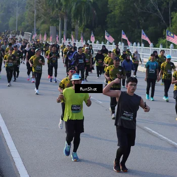 Runner Photo 7126952