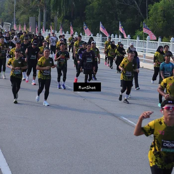 Runner Photo 7126966