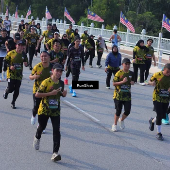 Runner Photo 7126993