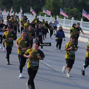 Runner Photo 7126996