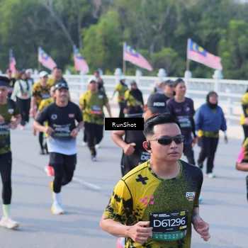 Runner Photo 7127008