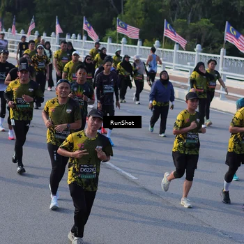 Runner Photo 7127014