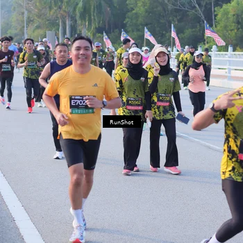 Runner Photo 7127020
