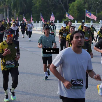 Runner Photo 7127022