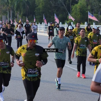 Runner Photo 7127031
