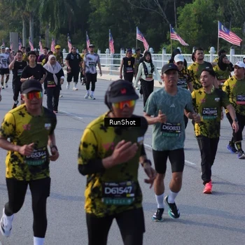 Runner Photo 7127033