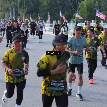 Runner Photo 7127036