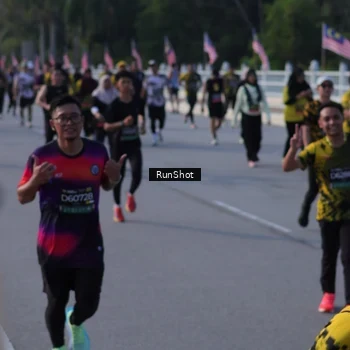 Runner Photo 7127044