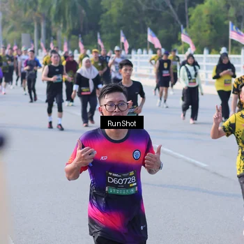 Runner Photo 7127048