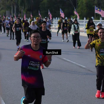 Runner Photo 7127051