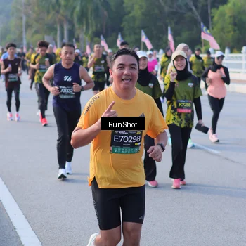 Runner Photo 7127055