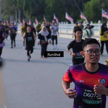 Runner Photo 7127056