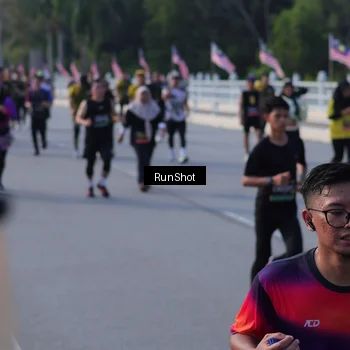 Runner Photo 7127057