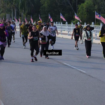 Runner Photo 7127059