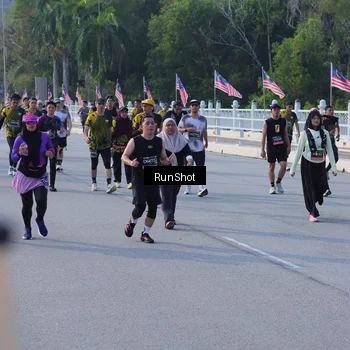 Runner Photo 7127067