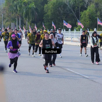 Runner Photo 7127069