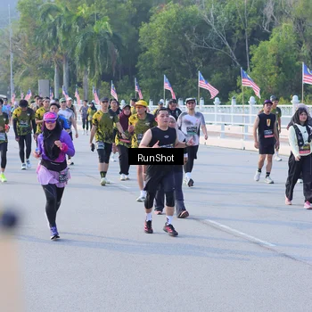Runner Photo 7127071