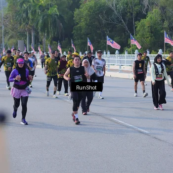 Runner Photo 7127072