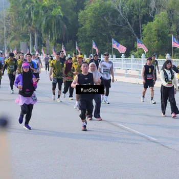 Runner Photo 7127073