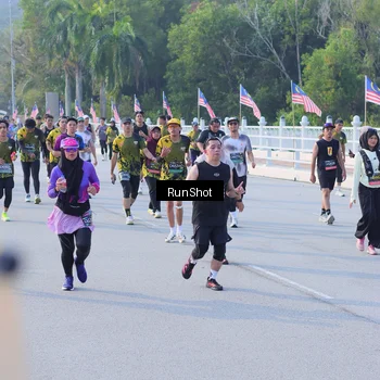 Runner Photo 7127075