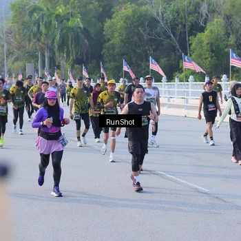 Runner Photo 7127076