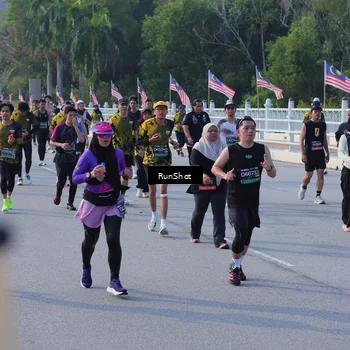 Runner Photo 7127082