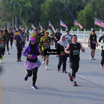 Runner Photo 7127089