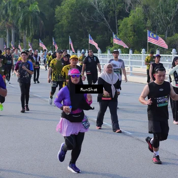 Runner Photo 7127093