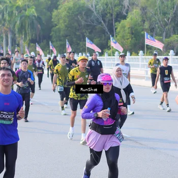 Runner Photo 7127098
