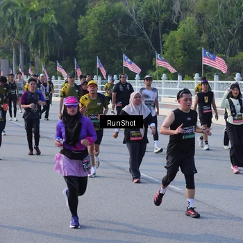 Runner Photo 7127105