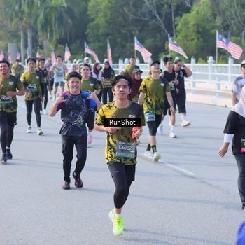 Runner Photo 7127119