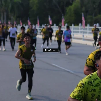 Runner Photo 7127155