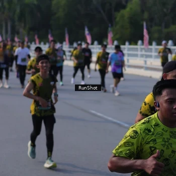 Runner Photo 7127156