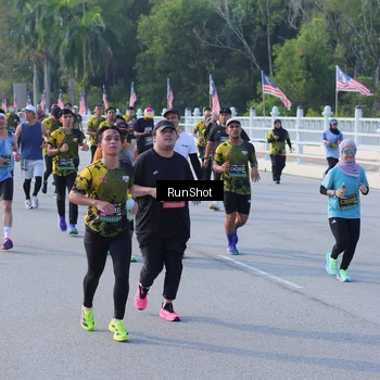 Runner Photo 7127200