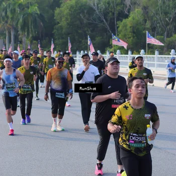 Runner Photo 7127213