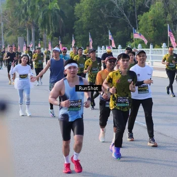 Runner Photo 7127235