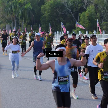 Runner Photo 7127240
