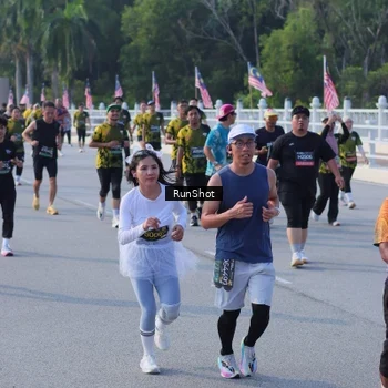 Runner Photo 7127263