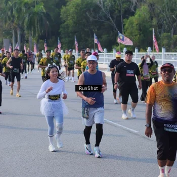 Runner Photo 7127266