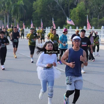 Runner Photo 7127267