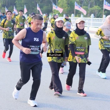 Runner Photo 7127276